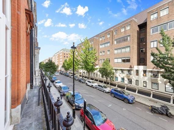 Апартаменты Harley Street Luxury Snug *